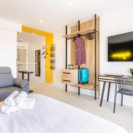Expoholidays- Paseo Maritimo Apartment Almería