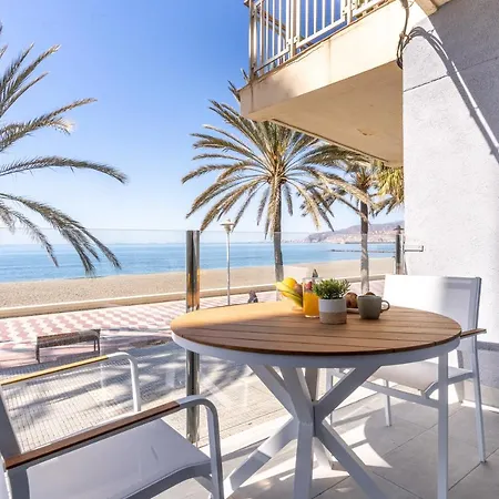 Paseo Maritimo By Expoholidays Lejlighed *