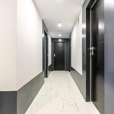 Apartaments Paseo Maritimo By Expoholidays * Альмерия