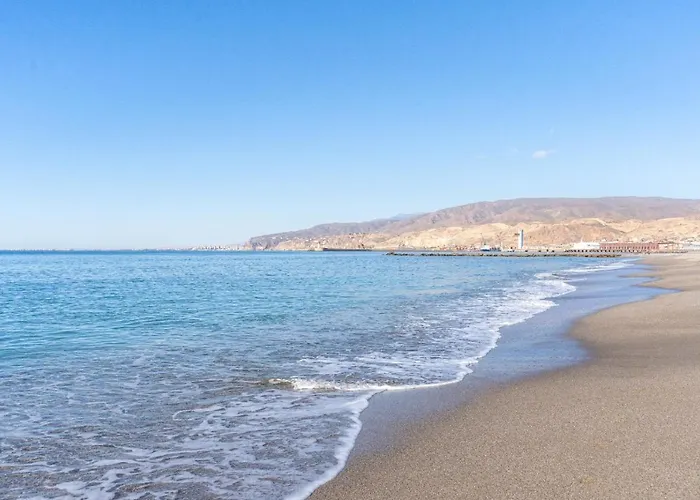 Paseo Maritimo By Expoholidays * Almeria